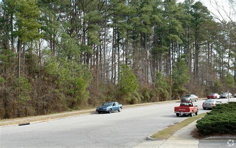 211 Swinburne St Raleigh Nc 27610 Property Record Loopnet
