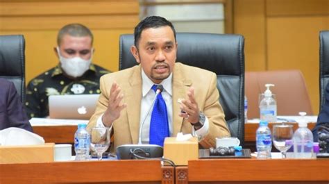 Ahmad Sahroni Sebut Penceramah Radikal Mengkhawatirkan Penyebaran Di