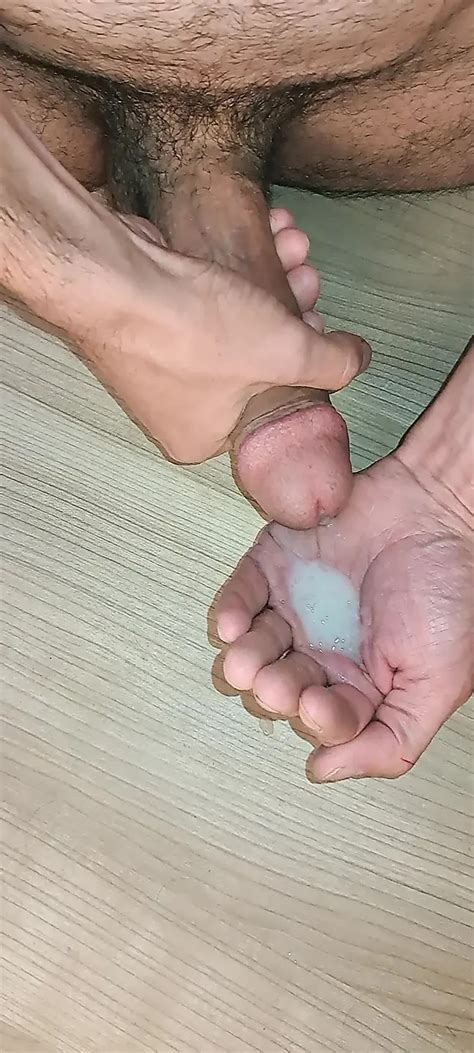 Good Masturbation And Great Cumshot Up Close Gay Amateur Porn Feat Whisky33 XHamster