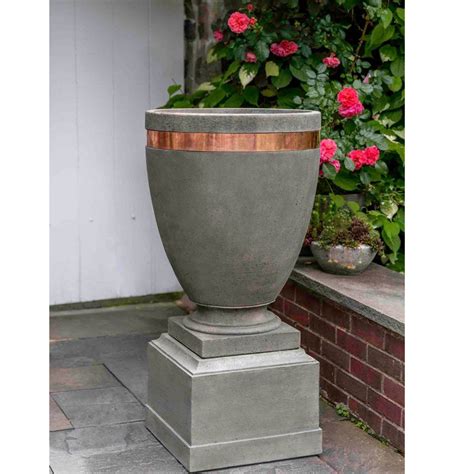 Moderne Stone Copper Urn Planter On Pedestal Kinsey Garden Decor