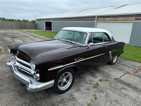 1952 Ford Crestline | Classic & Collector Cars