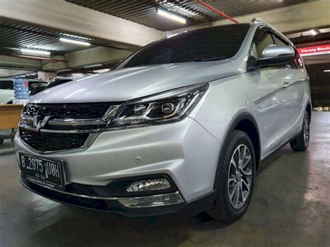 WULING CORTEZ 1 5 L LUX CVT TURBO EXCLUSIVE AT 7 SEATER Thn 2020