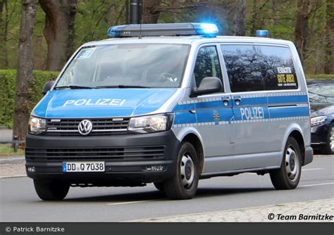 Einsatzfahrzeug DD Q 7038 VW T6 4motion HGruKw BOS Fahrzeuge