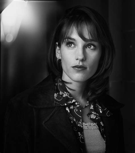 SNAP SHOOT: Amy Jo Johnson Wallpapers