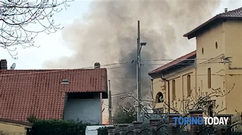 Incendio In Borgata Sedime Di San Carlo Canavese A Fuoco Una Casa