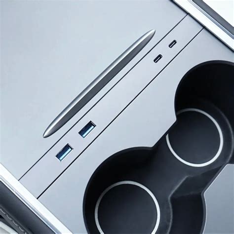Model Y Usb Type C Şarj Çoklayıcı Adaptör E Parts