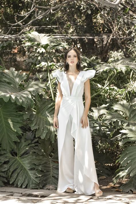 Jumpsuit Sin Manga Hombreras Escote V Doce