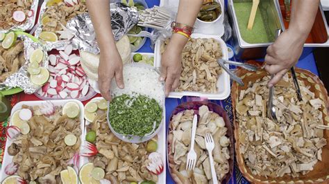 Hambre L Nzate A La Feria De Las Carnitas En San Francisco