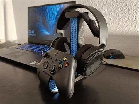 3d Printing Universal Controller Headset Desk Stand • Made With