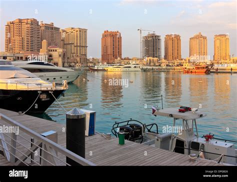 The Pearl Marina, Doha, Qatar Stock Photo - Alamy