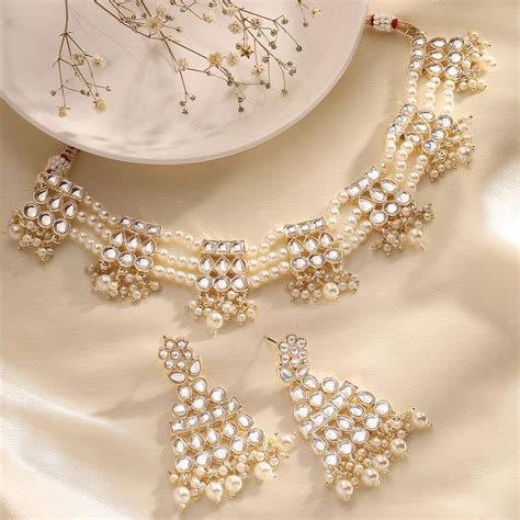 Buy Priyaasi Pearl And Kundan Jewellery Set Online