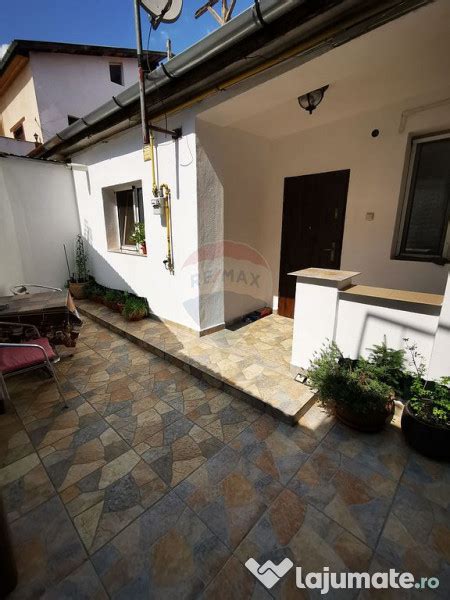 Casă Vilă cu 2 camere de vânzare în zona Central 77 505 eur