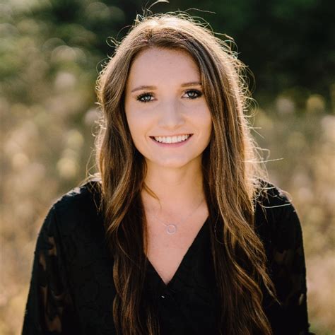 Ryleigh Avery Front Desk Associate Walk In Chiropractic Linkedin