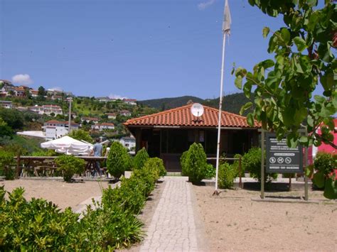 Bar Da Praia Fluvial De Palheiros E Zorro Coimbra All About Portugal