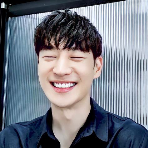 Lee Je Hoon Klove Taxi Driver Hot Actors Korean Actors Kdrama