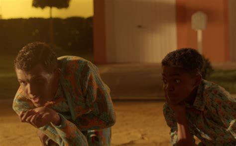 Stromae Video Papaoutai