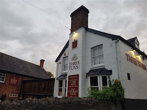 Three Tuns Inn Bishops Castle Menu Prix Restaurant Avis