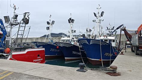 Condenan A Dos A Os De C Rcel A Hombre Por Agredir A Agente De Pesca En