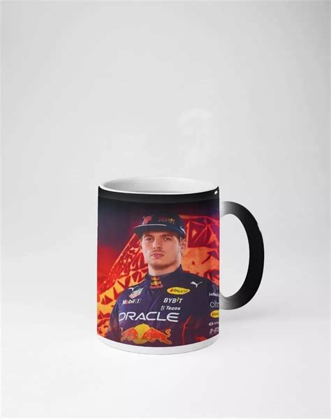 Ripley TAZA MÁGICA DE BICAMPEÓN DE FORMULA1 MAX VERSTAPPEN REDBULL