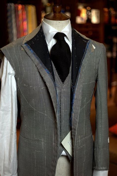 Pin By Mara Regina Belchior On Tailoring Bespoke Suit Tailoring