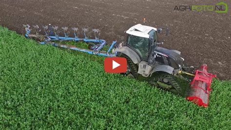 Black Track Fendt Topping Ploughing Plowing Labour In Pass