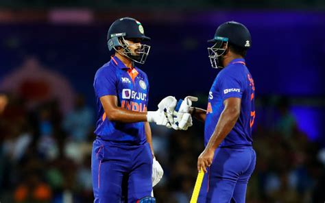 Twitter Reactions South Africa Survive Sanju Samson S Blitz To Secure