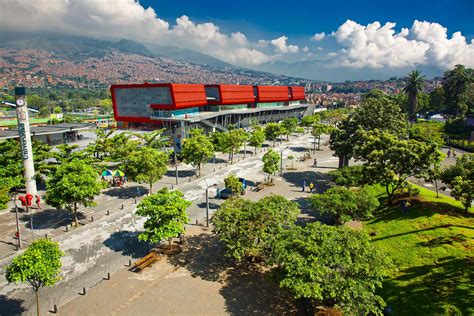 Urbanismo Seguridad E Innovación Así Fue El Proceso De Transformación De Medellín Tras Los