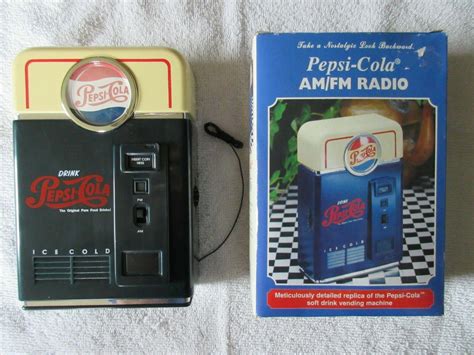 Pepsi Cola Soft Drink Vending Machine Amfm Radio 1998 Pepsico Wbox