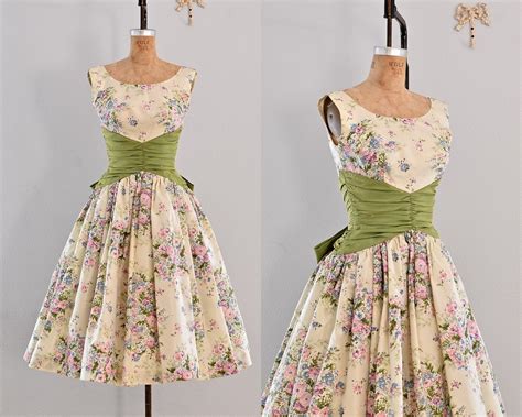 Vintage 1950s Dress Party Dress Floral Print By Pickledvintage