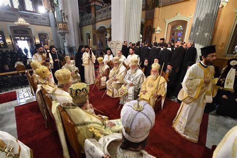 Patriarhul Daniel La Liturghie In Catedrala Sfantul Mina Din Heraklion