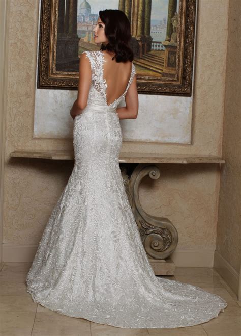 Sheath And Form Fitting Lace Wedding Dresses Davinci Bridal Blog