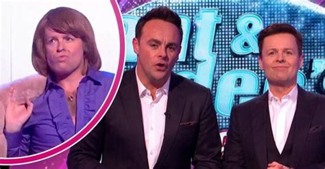 Ant And Dec Saturday Night Takeaway Dec Distracts Fans With Look