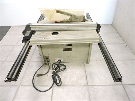 Police Auctions Canada Ryobi BT3100 1 10 Table Saw 257512A