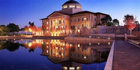 Soka University of America