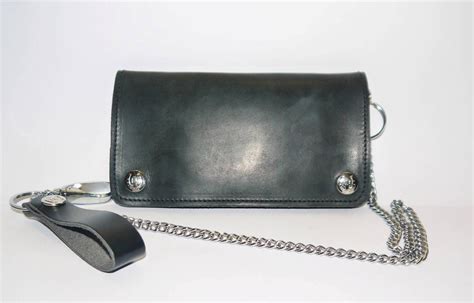 Quality Leather Handmade Biker Wallet With Chain And Keyring Triumph 3