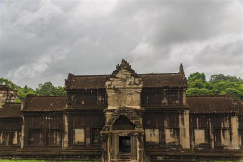 Angkor Wat temple 12888258 Stock Photo at Vecteezy