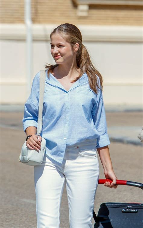 Photos Princess Leonor S Outfit In Zaragoza