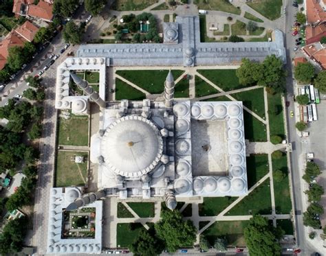 The Symbol Of The Ottoman Empire Selimiye Mosque Lodger Travel