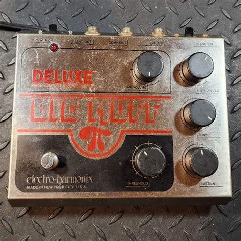 Electro Harmonix Deluxe Big Muff Pi 1970 80s Vintage Reverb Canada