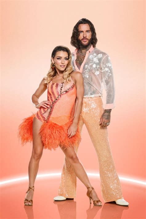 Strictly S Pete Wicks Cuddles Up To Famous Bride In Emotional Wedding