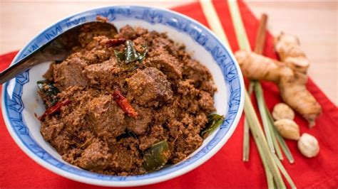 Resep Rendang Daging Sapi Khas Padang Dan Cara Membuatnya