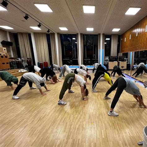 Neddys Dance Company Hamburg Airport Bewegt Nachbarschaftspreis