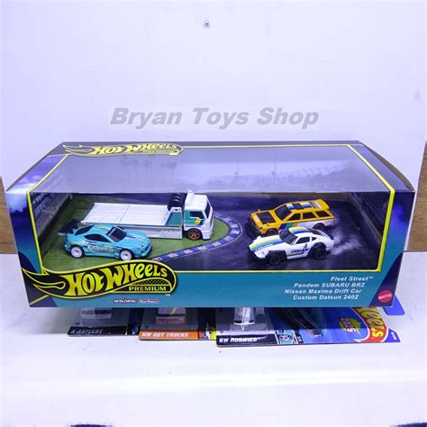 Jual Hot Wheels Premium Diorama Greedy Series Datsun Z Subaru BRZ