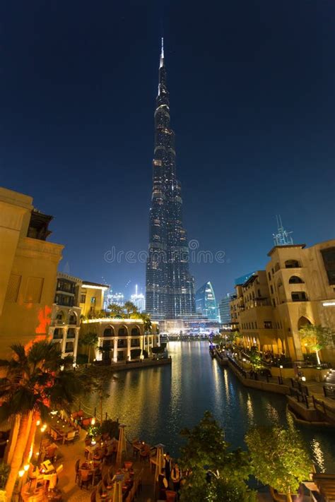 Burj Khalifa Le Gratte Ciel Le Plus Grand Du S Du Monde Duba