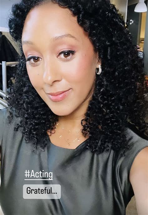 Ho Ho Holiday Viewing On Twitter Tamera Mowry Housley Currently