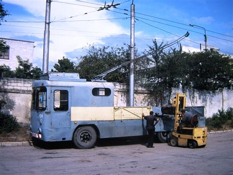 Trolleytruck - Wikipedia