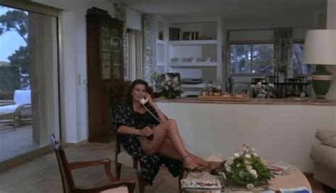 Nude Video Celebs Serena Grandi Nude Roba Da Ricchi 1987