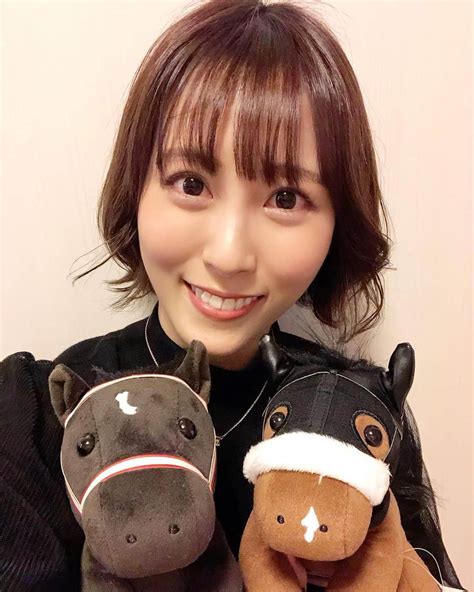 森田真理華さんのインスタグラム写真 森田真理華instagram 「我が家のアイドルホース🐴 連れて帰って と、 目があっちゃうん