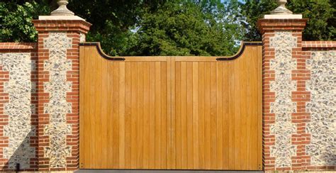 Electric Wooden Gates Handcrafted Gates Penchard Uk Wooden Gates