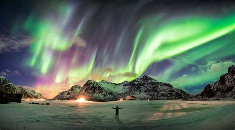 Iceland Northern Lights: Complete Guide to This Natural Wonder